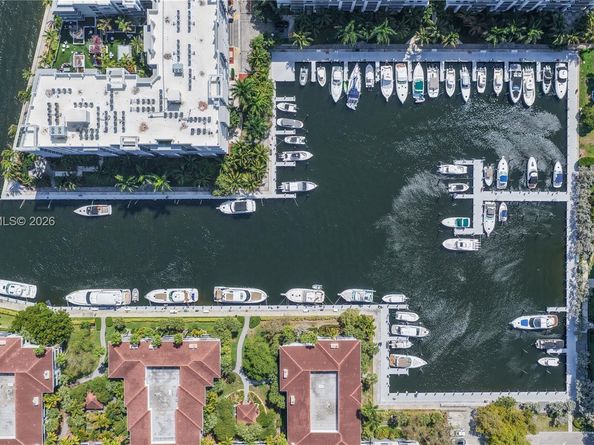 3200 N Port Royale Dr N 210, Fort Lauderdale FL 33308