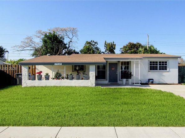 7131 Park St, Hollywood FL 33024