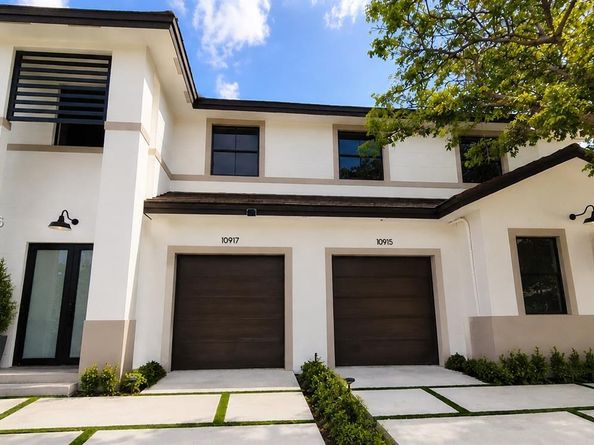10915 SW 52nd Dr, Miami FL 33165