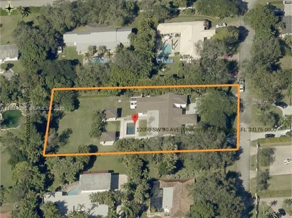 12050 SW 90th Ave, Miami FL 33176