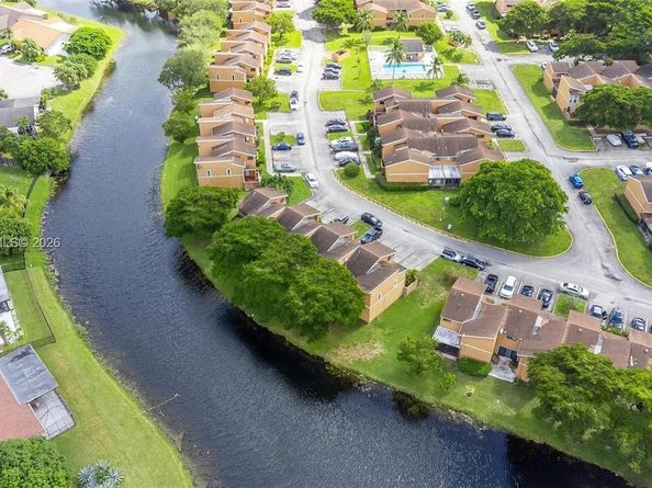 8101 NW 71st Ct, Tamarac FL 33321