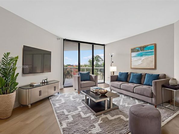 3610 Yacht Club Dr 414, Aventura FL 33180