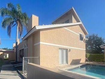 4075 Coral Springs Dr