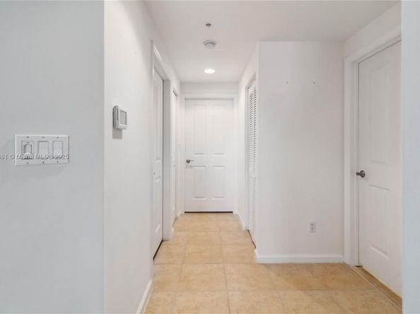 511 SE 5th Ave 1214, Fort Lauderdale FL 33301