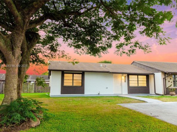 13550 SW 47th Ln, Miami FL 33175
