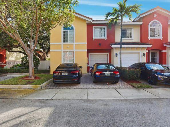 5355 SW 40th Ave, Dania Beach FL 33314