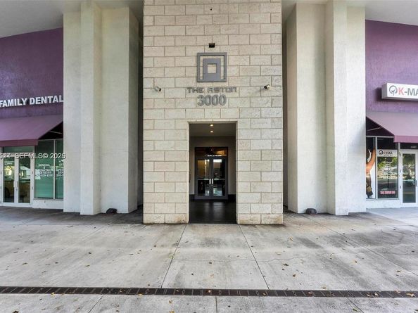 3000 Coral Way 1409, Miami FL 33145