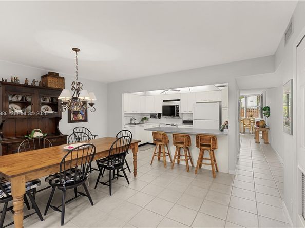 3440 NE 192nd St 1GA, Aventura FL 33180