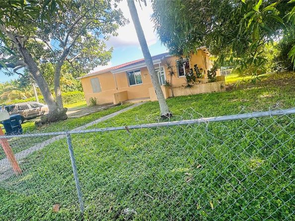 1740 NW 126th St, Miami FL 33167