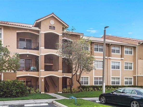 100 SW 117th Ter 2303, Pembroke Pines FL 33025