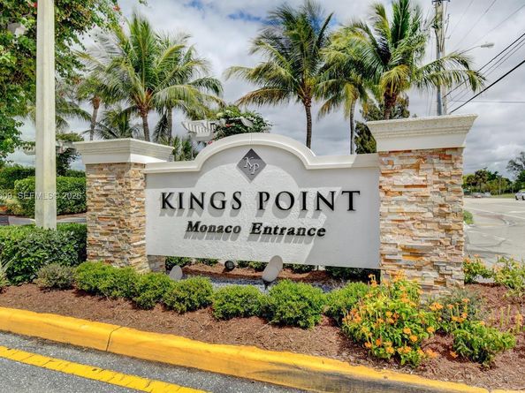 566 Saxony L 566, Delray Beach FL 33446