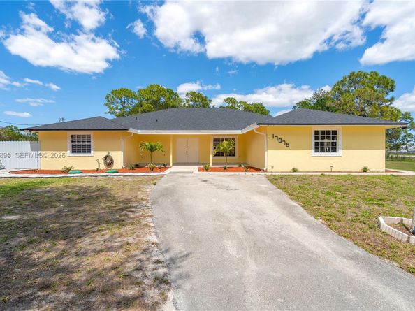 17075 Orange Grove Blvd, Loxahatchee FL 33470