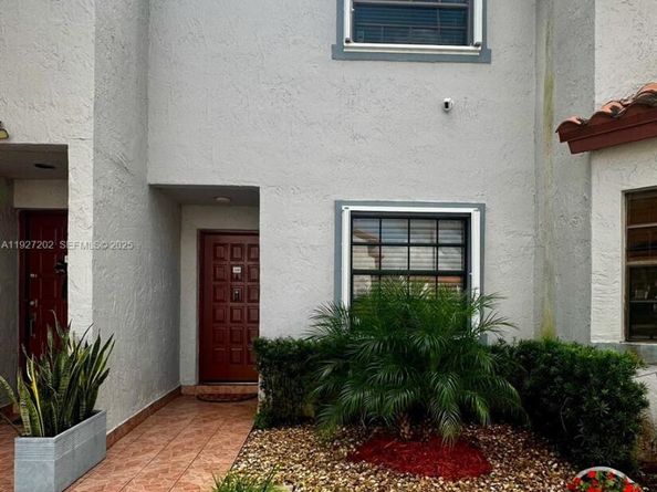 15410 SW 74th Cir Ct 1303, Miami FL 33193