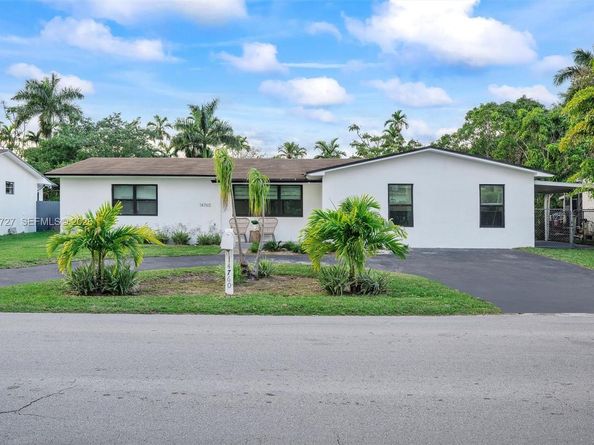 14760 S Spur Dr, Miami FL 33161