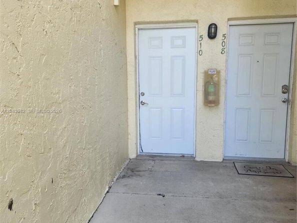 4086 N Pine Island Rd 510, Sunrise FL 33351