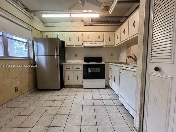 8810 W Mcnab Rd 204, Tamarac FL 33321