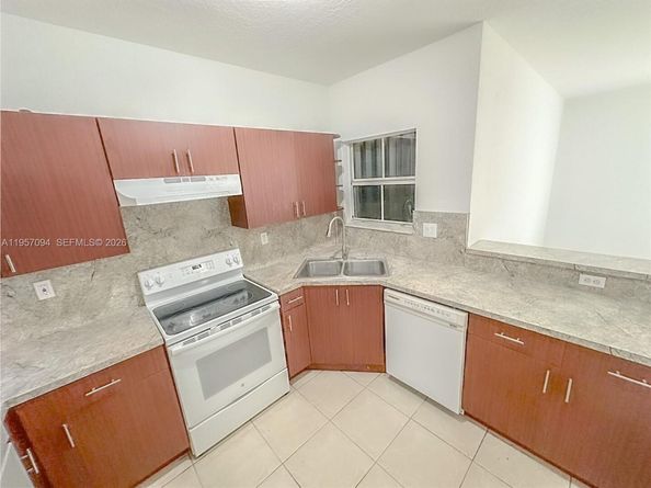 981 SW 6th Ct, Florida City FL 33034