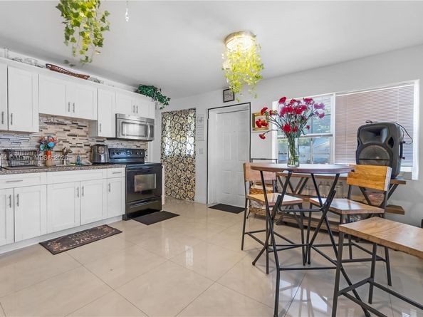 2128 Cleveland St, Hollywood FL 33020