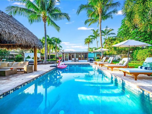 1230 NE 23rd Ct, Pompano Beach FL 33064