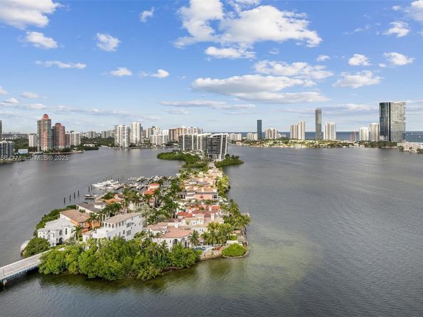 3000 Island Blvd 2404, Aventura FL 33160