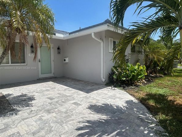 1120 SE 6th Ter, Pompano Beach FL 33060