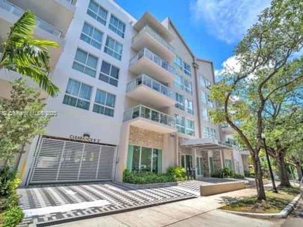 1850 monroe 406, Hollywood FL 33020