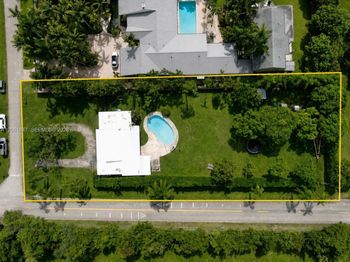 7550 SW 75th St