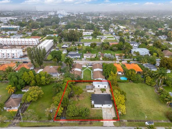 75 NW 160th St, Miami FL 33169