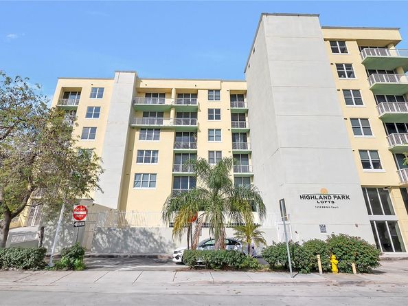 1350 NW 8th Ct D4, Miami FL 33136