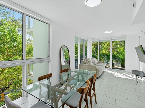 720 NE 62nd St 311, Miami FL 33138