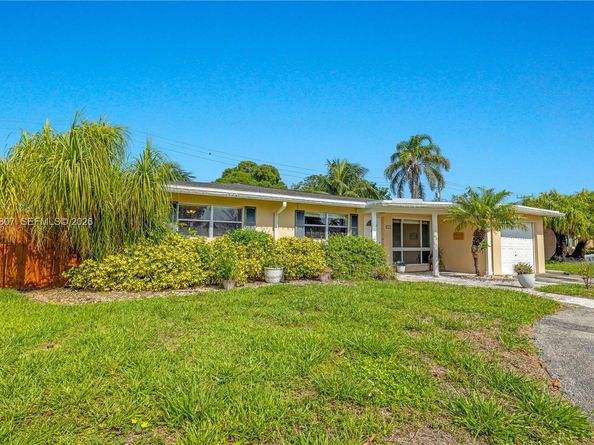 4051 NE 17th Ter, Pompano Beach FL 33064