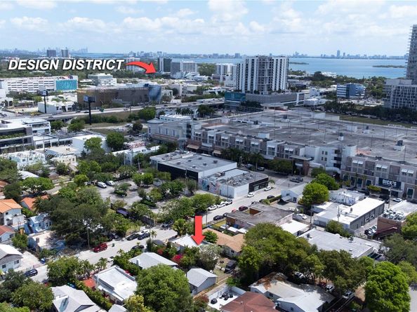 34 NW 34th Ter, Miami FL 33127