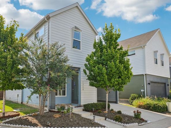 1268  Clifftop Lane , Dallas Texas 75208