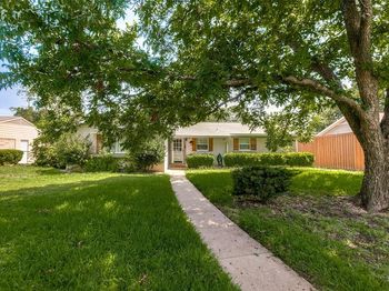 1130  Larkspur Drive 