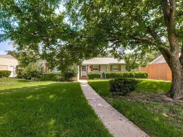 1130  Larkspur Drive , Richardson Texas 75081