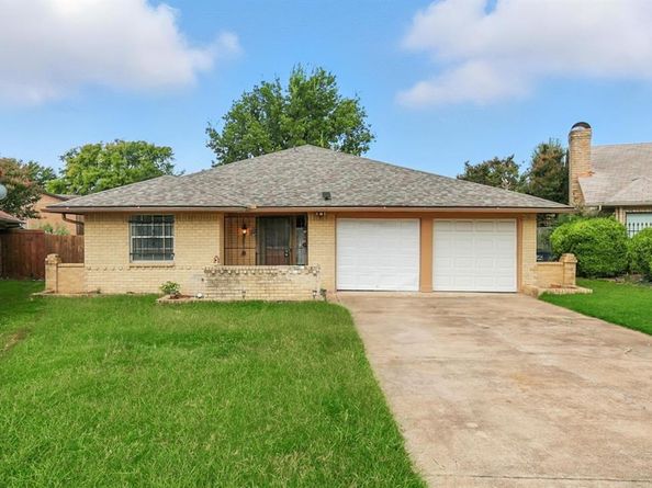 9028 S Normandale Street , Fort Worth Texas 76116