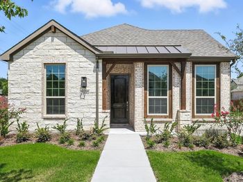 2000  Belvedere Street 