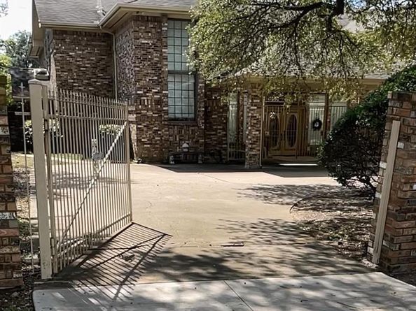 5934  Mcshann Road , Dallas Texas 75230