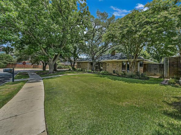 4020  Flintridge Drive , Irving Texas 75038