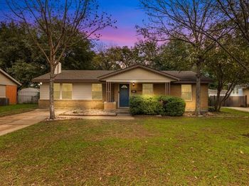 2120  Cambridge Drive 