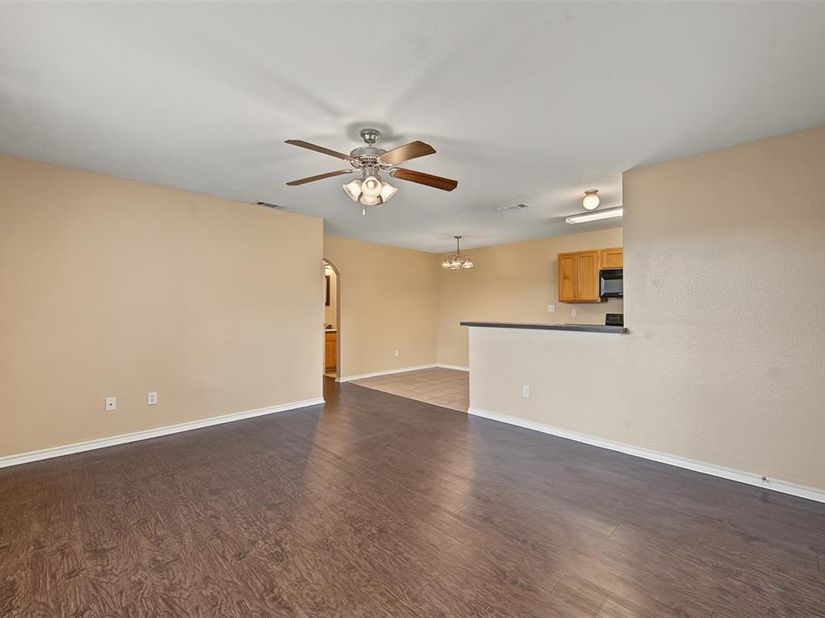 8020  Tanner Avenue , Fort Worth Texas 76116
