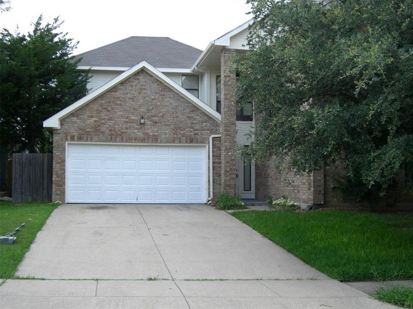 720  Bishop Street , Cedar Hill Texas 75104