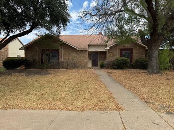 1325  Crestview Drive 