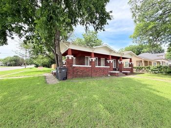 900 W Central Avenue 