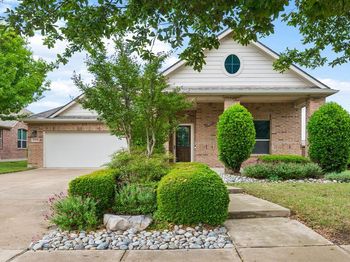 1208  Isabella Lane 