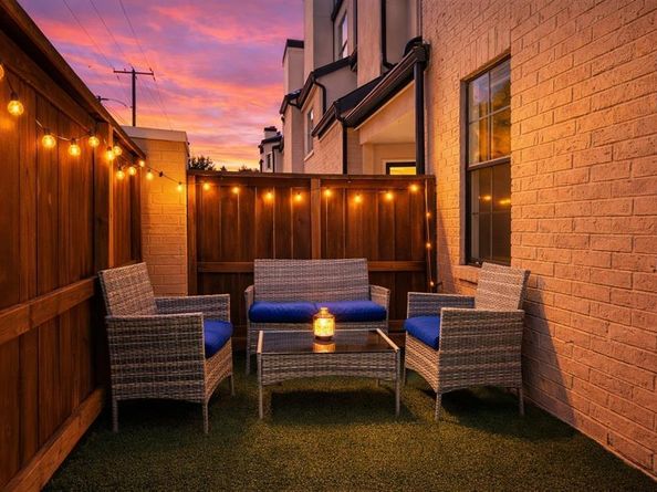 3901  Travis Street  125, Dallas Texas 75204
