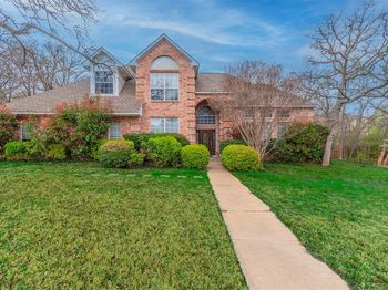 1221  Piping Rock Street 