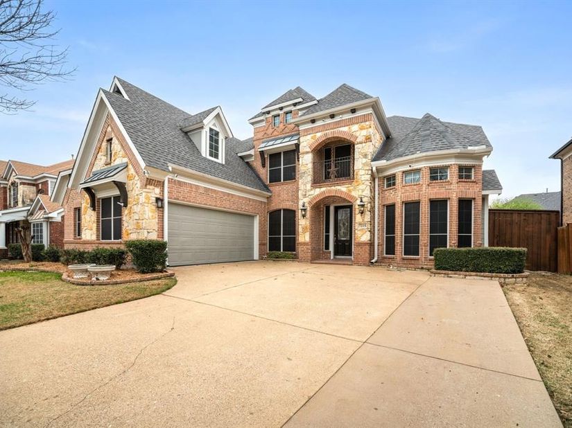 7215  Herboso  , Grand Prairie Texas 75054