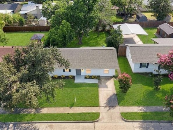 4318  Pineridge Drive , Garland Texas 75042