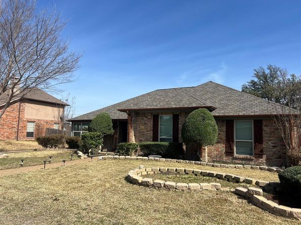 2702  Grasmere Street , Garland Texas 75040
